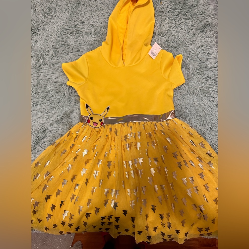 Pokémon dress size 14/16